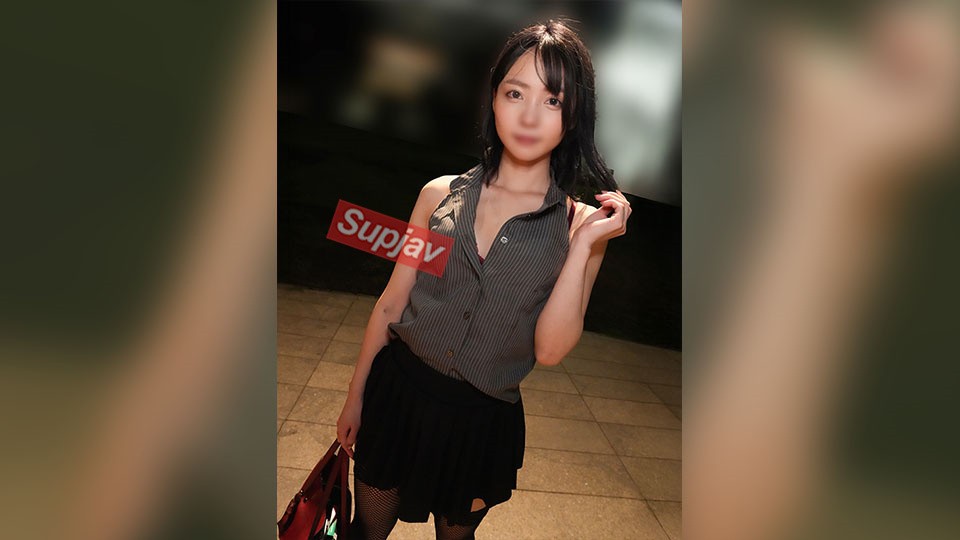 ，※仅限首次※ 超级可爱 ** 女大学生玩弄自己的乳头，高潮迭起，然后插入 ⇒ 这是一段极其色情的双人内射视频（惠美）